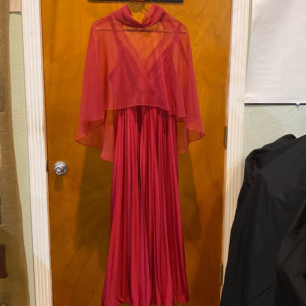 Red Formal Hand-Made Dark Red Dress - Picture 1 of 4